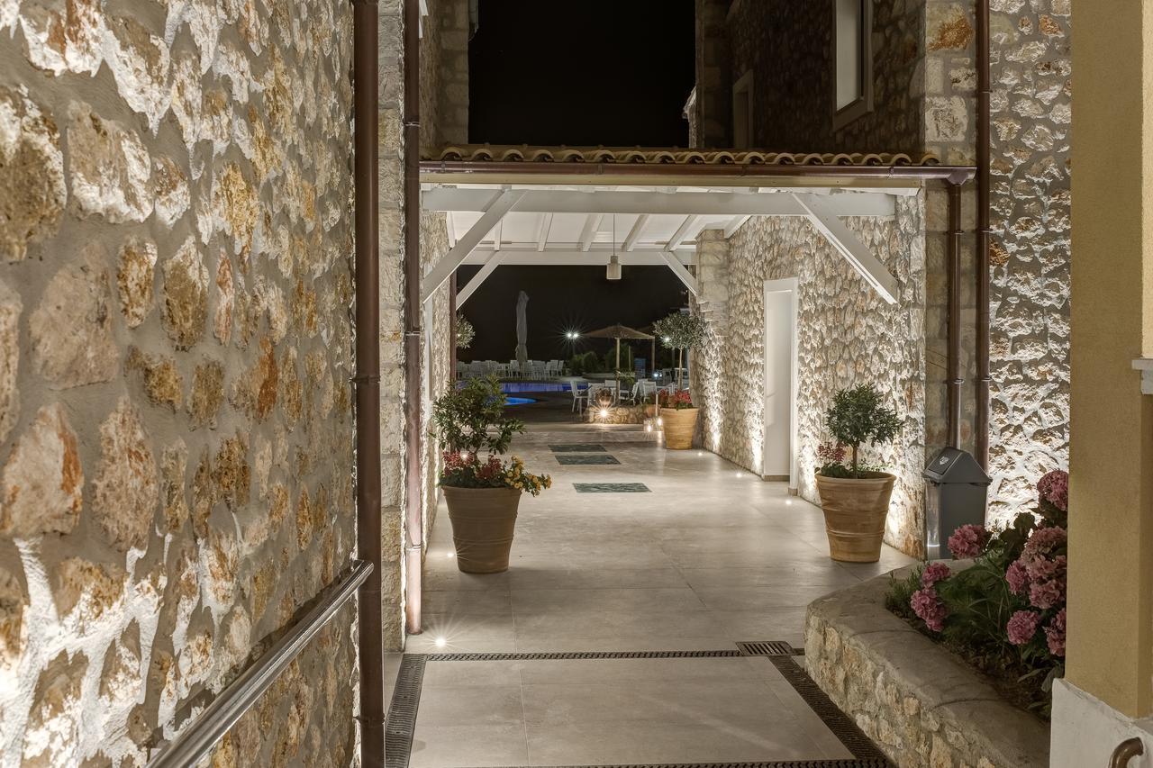 Sarakiniko  Anemolia Parga Suites מראה חיצוני תמונה