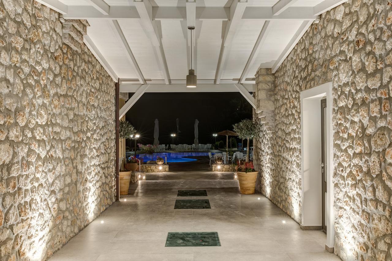 Sarakiniko  Anemolia Parga Suites מראה חיצוני תמונה