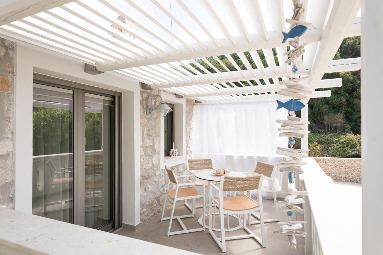 Sarakiniko  Anemolia Parga Suites מראה חיצוני תמונה